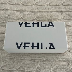 VEHLA Women’s Sunglasses - Brand New!